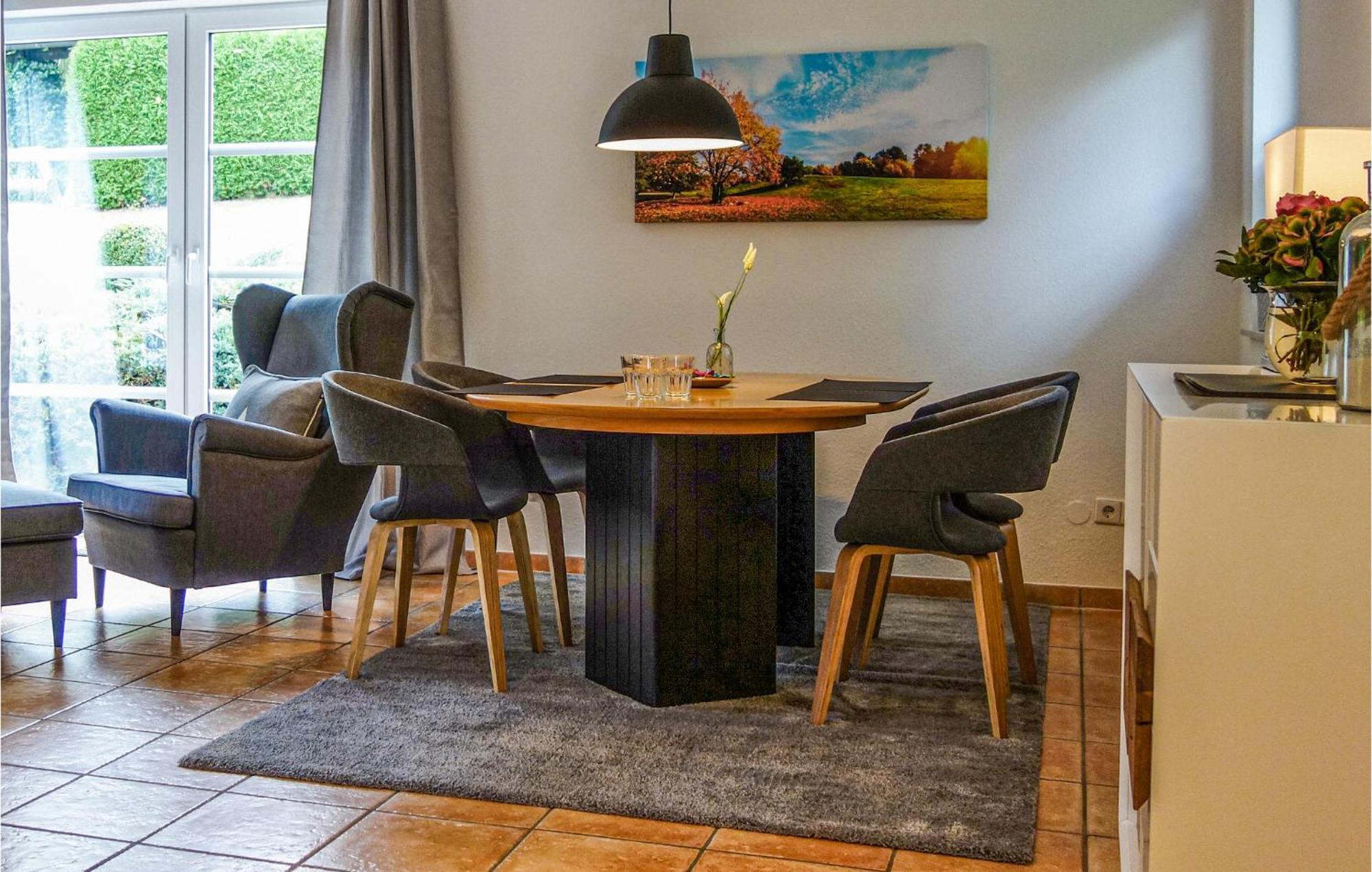 Gorgeous Home In Attendorn With Kitchen Экстерьер фото